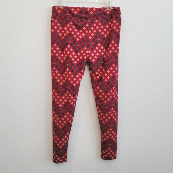 LuLaRoe Pants - 💕 LulaRoe Pink Patterned Leggings Tall & Curvy